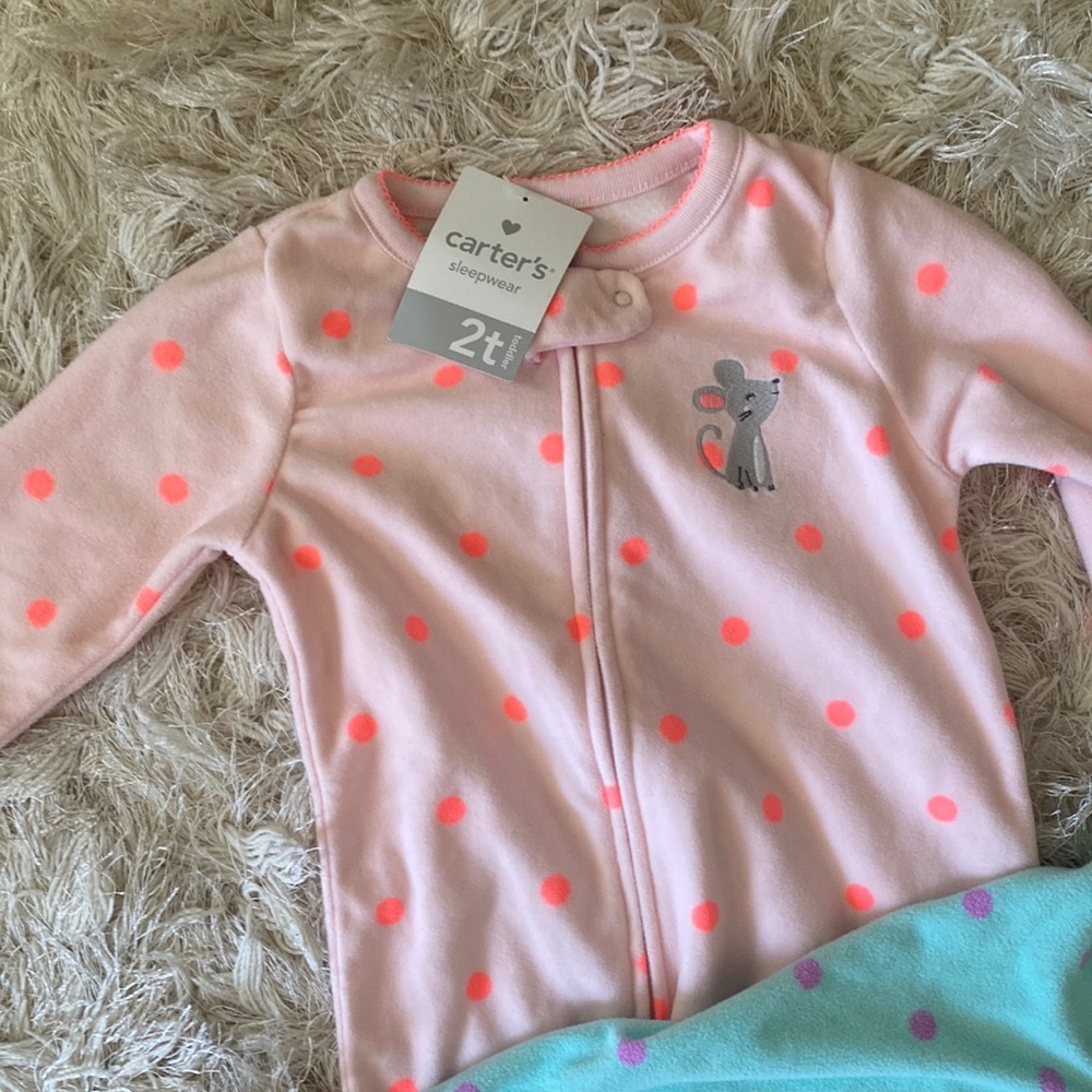 2 brand new 2T footies